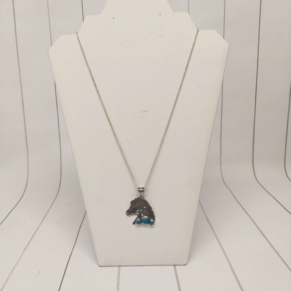 Sterling Horse Turquoise Pendant With Chain - Picture 2 of 8